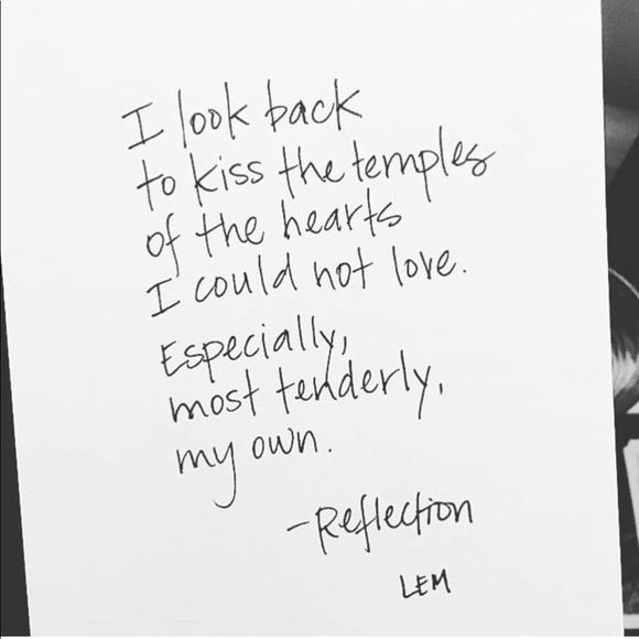 Meet your Posher, Caroline - Picture 1 of 1